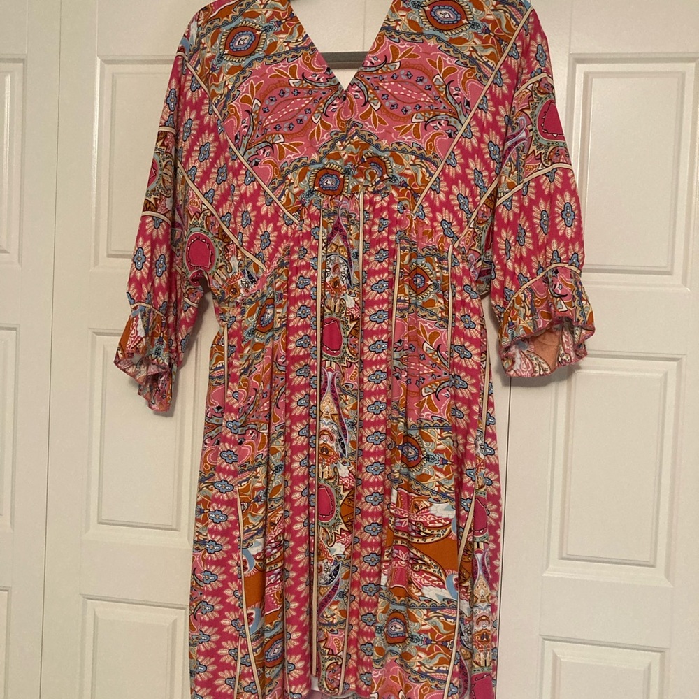 Cute summer dress.